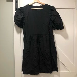 HM BLACK MINI DRESS- size L